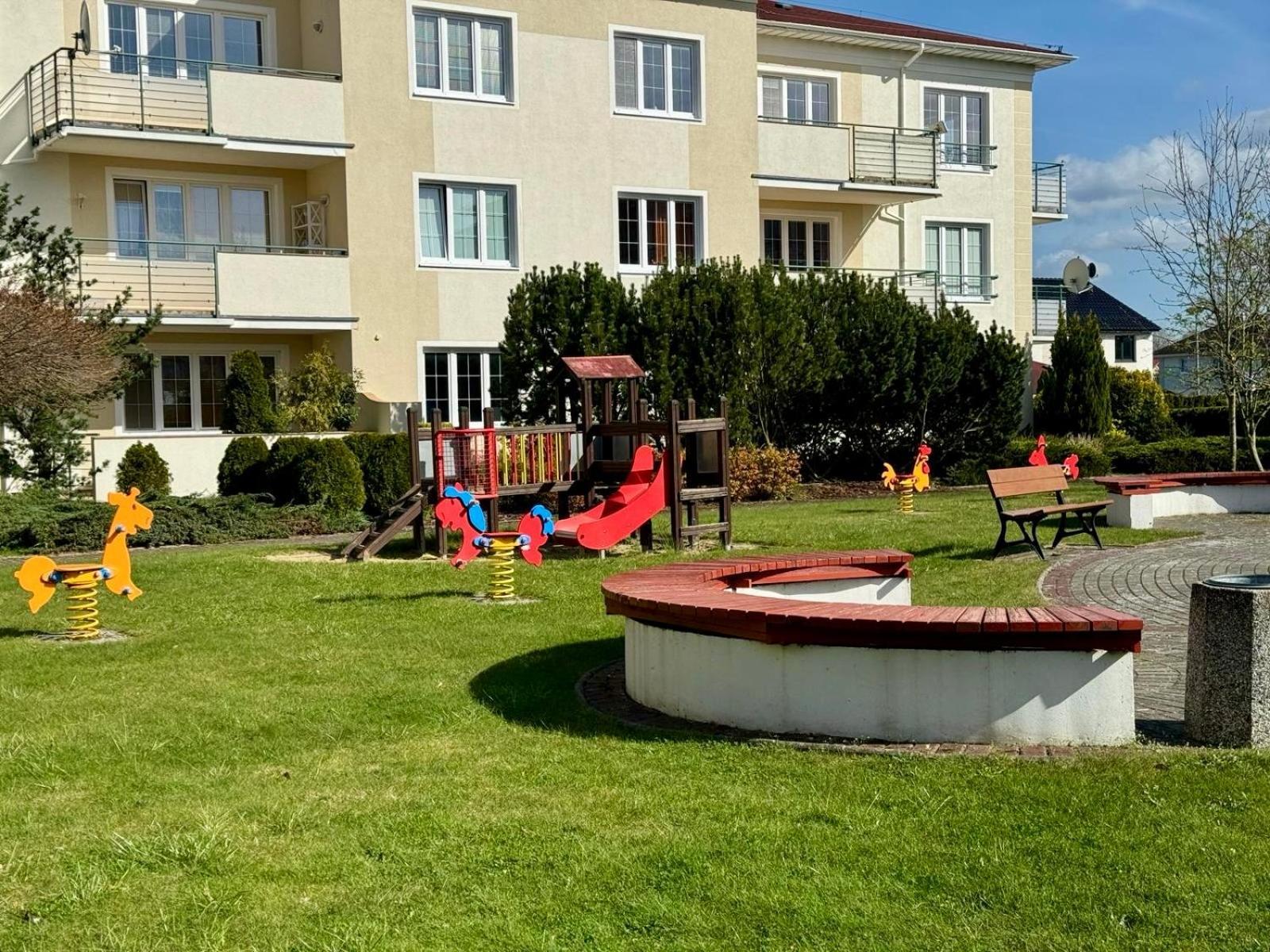 Baltic Apartament Studio Z Ogrodkiem Grzybowo Kolobrzeg Ngoại thất bức ảnh